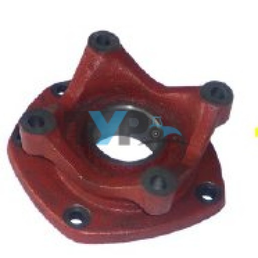 MF 135 PTO PULLEY CAP