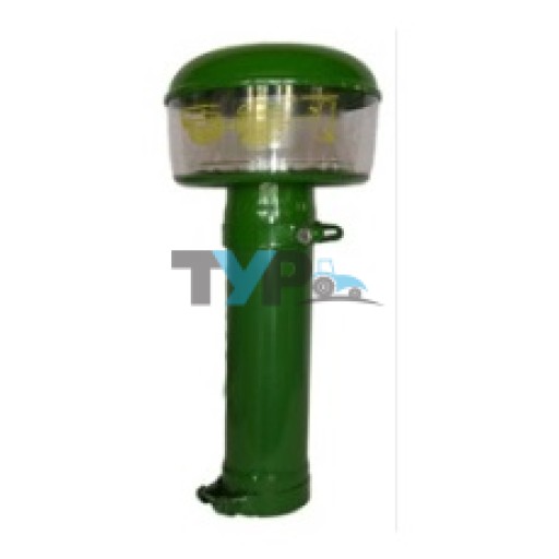 JOHN DEERE PRECLEANER WITH PIPE 7