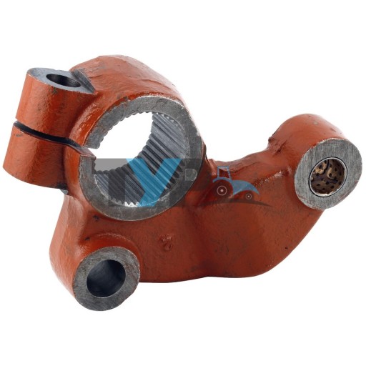 MF 165/285 STEERING LOWER ARM (CASTING)